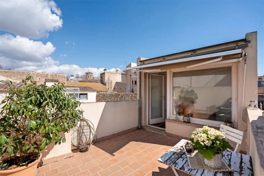 Duplex-Wohnung mit Dachterrasse in Palmas Altstadt, Mallorca