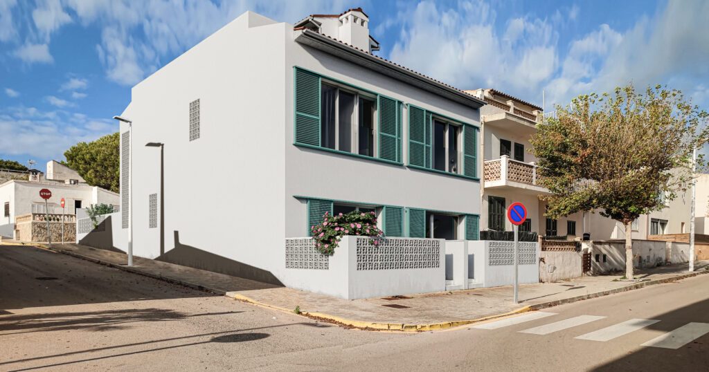 Doppelhaushälften in privilegierter Lage, mit herrlichem Blick in Son Serra de Marina, Mallorca