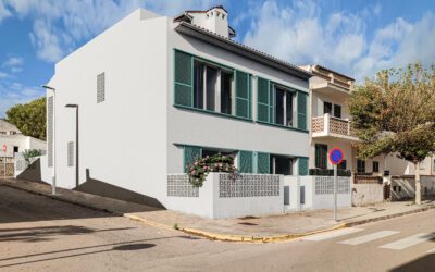 Doppelhaushälften in privilegierter Lage, mit herrlichem Blick in Son Serra de Marina, Mallorca
